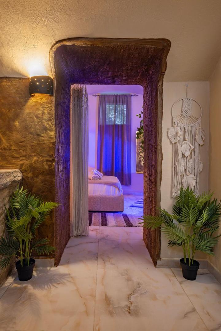 Ethnic Cave Suite Rhodes City Esterno foto